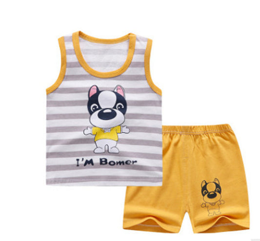 Child wearing short-sleeved cotton summer suit – shirt and matching shorts set for boys