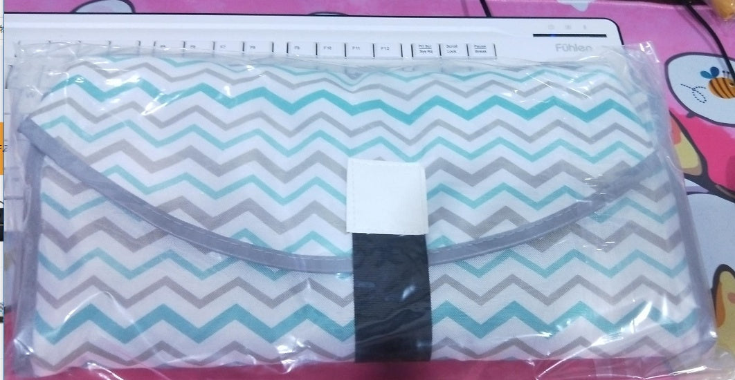 Ultimate Diaper Changing Mat: Comfort & Convenience for You and Your Baby