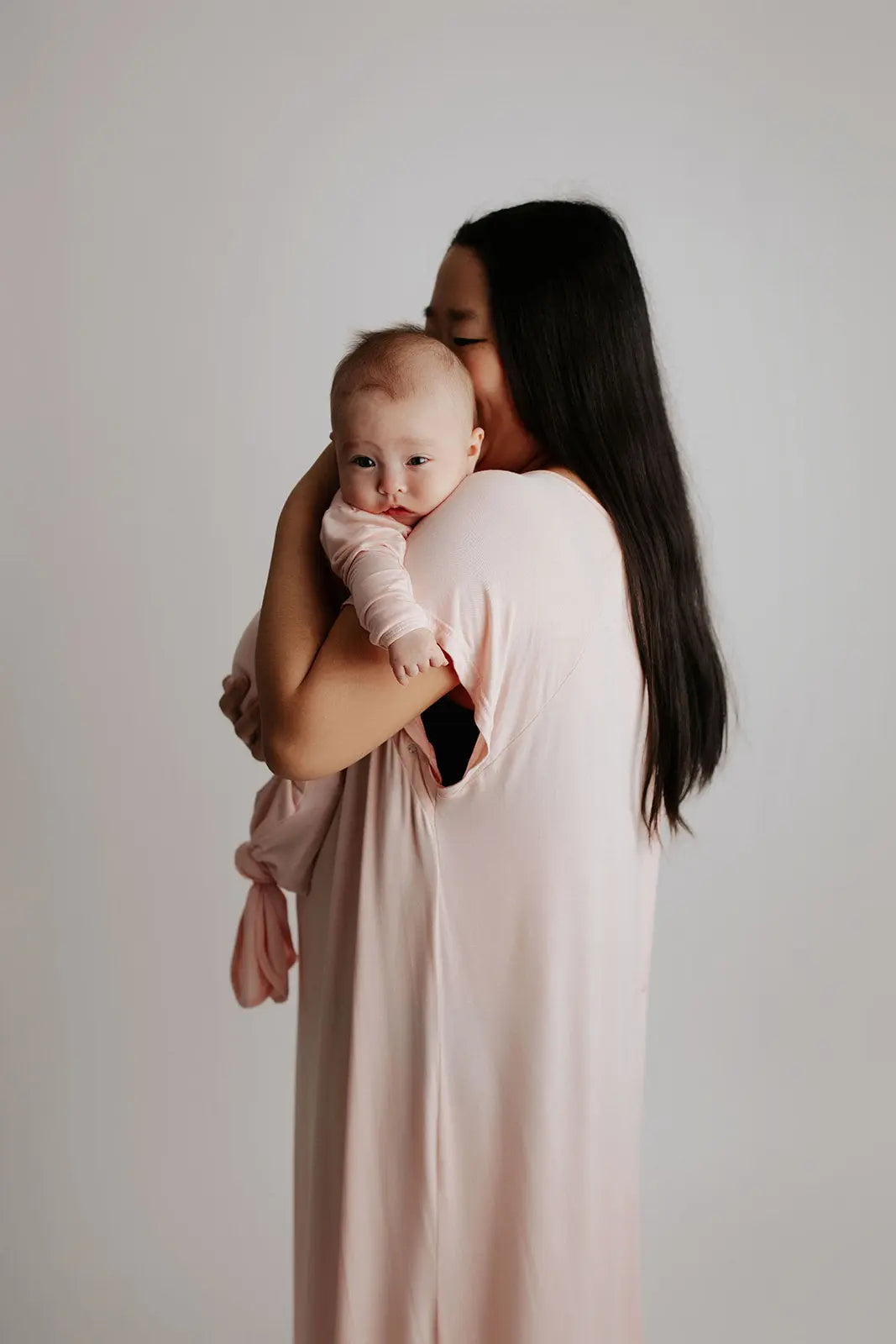 Mommy Labor and Delivery Nursing Hospital Gown - Comfortable Maternity & Postpartum Wear Three Little Tots