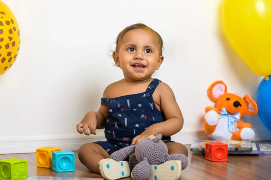 Baby Development Milestones: A Month-by-Month Guide for the First Year - Baby Bumpity Boo
