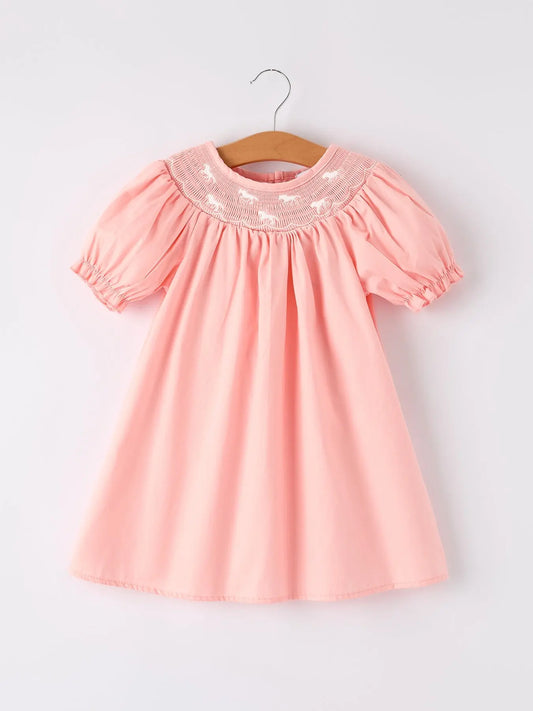 Vestido Coral Bordado para Niñas con Caballos