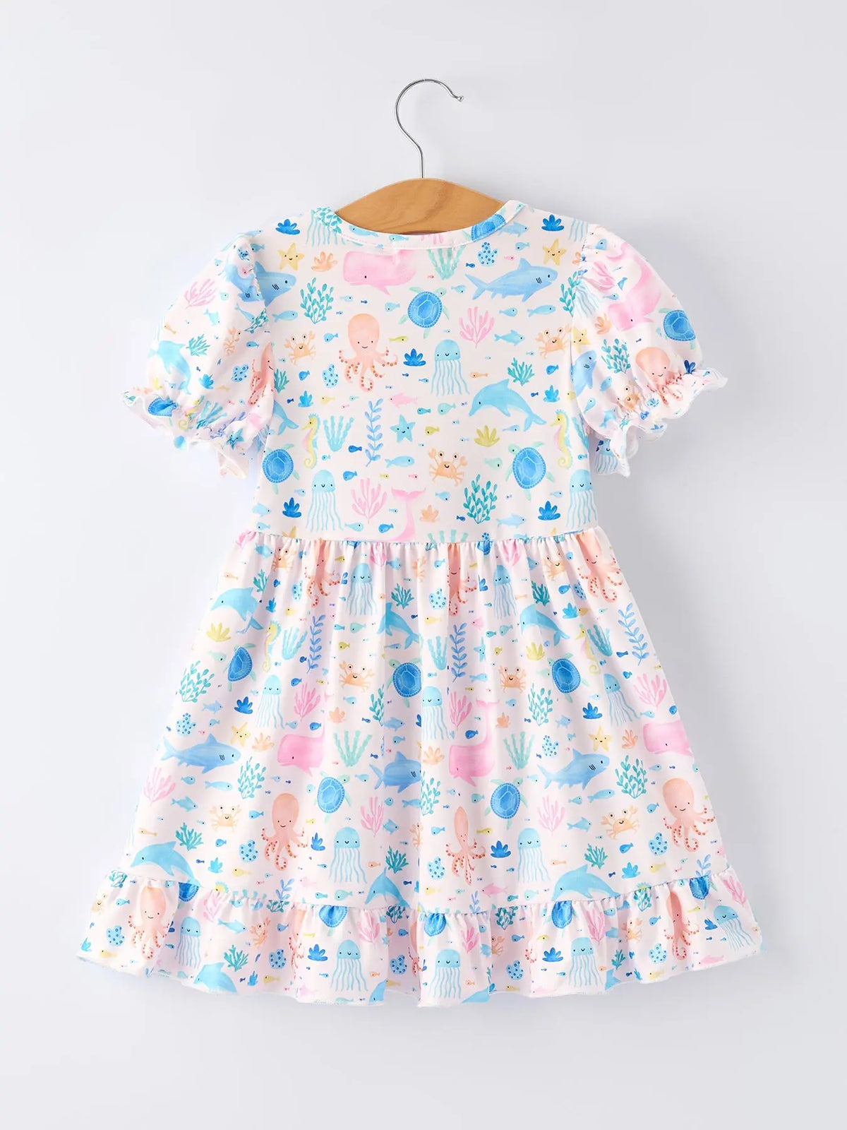 Vestido de niña con volantes y estampado de animales marinos