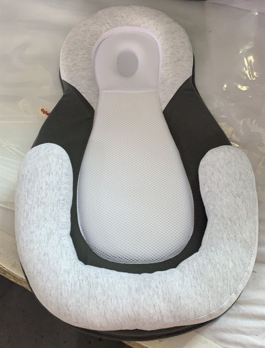 Portable Newborn Baby Folding Travel Bed