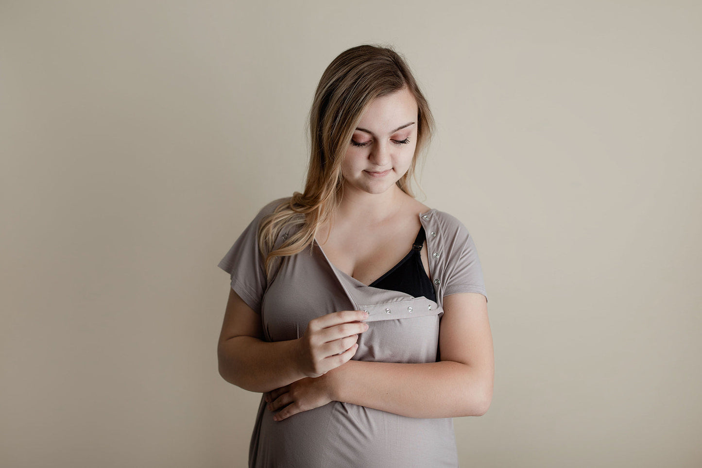 Mommy Labor and Delivery Nursing Hospital Gown - Comfortable Maternity & Postpartum Wear Three Little Tots