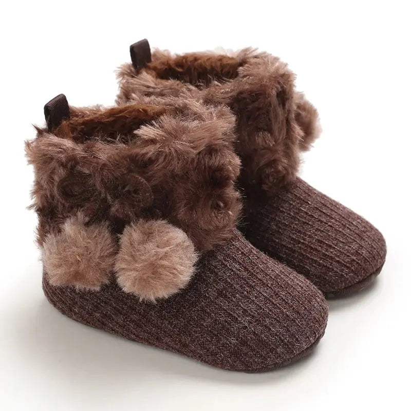 Shoes for 0-1 year old babies, comfortable and soft shoes for female babies, warm baby boots for winter