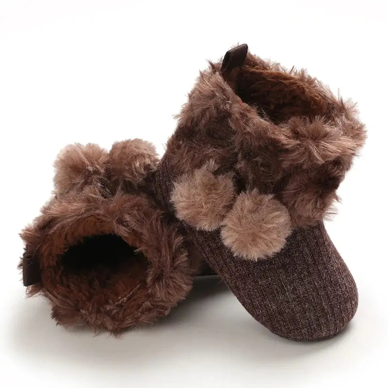 Shoes for 0-1 year old babies, comfortable and soft shoes for female babies, warm baby boots for winter