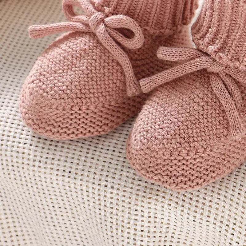 Baby Shoes Solid Color Knitted Newborn Boys and Girls Boots First Walkers Soft Bottom Infant Unisex Footwear 0-18m Child Booties