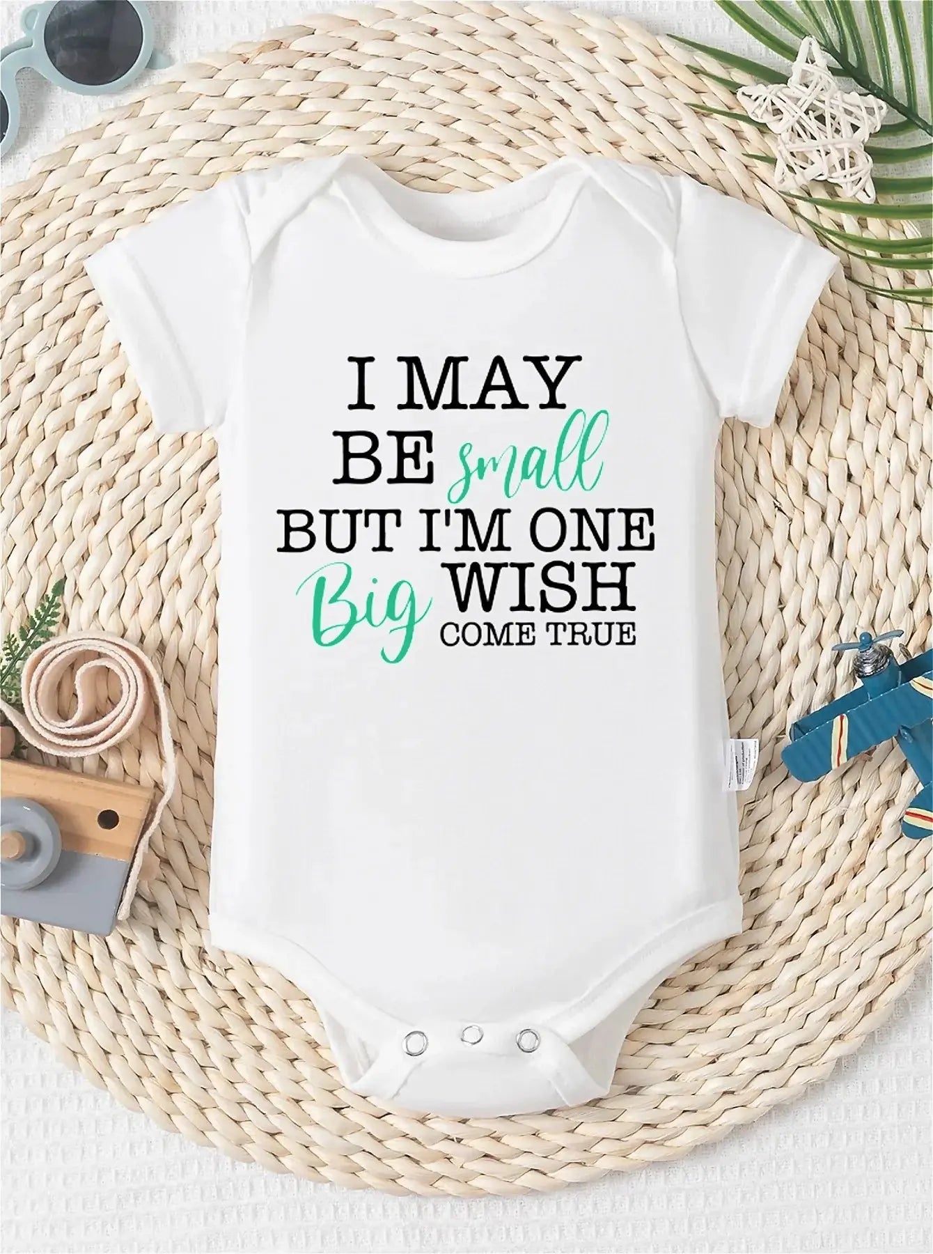 Infant's "I May Be Small" Print Bodysuit, Casual Short Sleeve Romper, Baby Boy's Outdoor Clothing