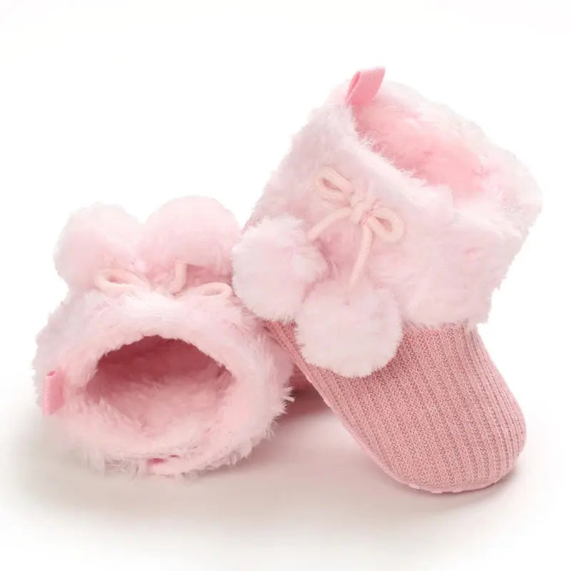Shoes for 0-1 year old babies, comfortable and soft shoes for female babies, warm baby boots for winter
