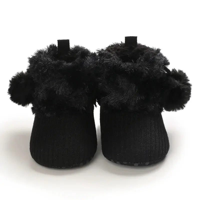 Shoes for 0-1 year old babies, comfortable and soft shoes for female babies, warm baby boots for winter