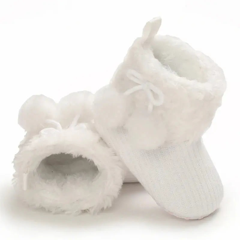 Shoes for 0-1 year old babies, comfortable and soft shoes for female babies, warm baby boots for winter