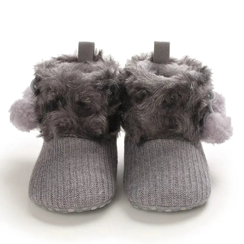 Shoes for 0-1 year old babies, comfortable and soft shoes for female babies, warm baby boots for winter