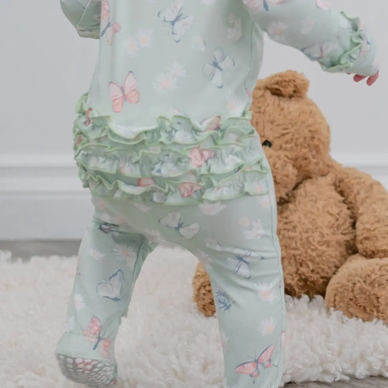 Other Ruffle Footie