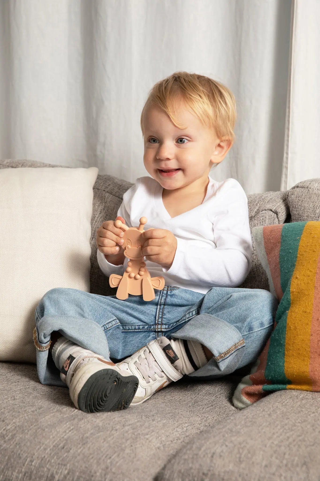 Little bamBAM Baby Teething Toy – Natural Rubber & Baltic Amber
