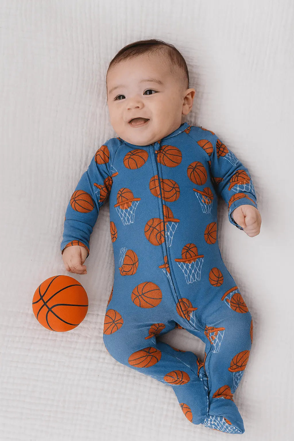 Sports Zipper Footie